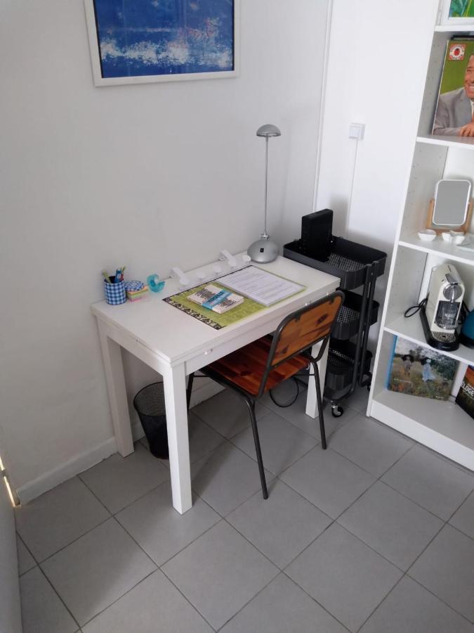 Charming Studio With Patio In The Heart Of Marsella Exterior foto